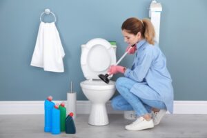 استفاده از مقدار زیادی کاغذ توالت